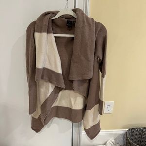 thick cashmere poncho/wrap.